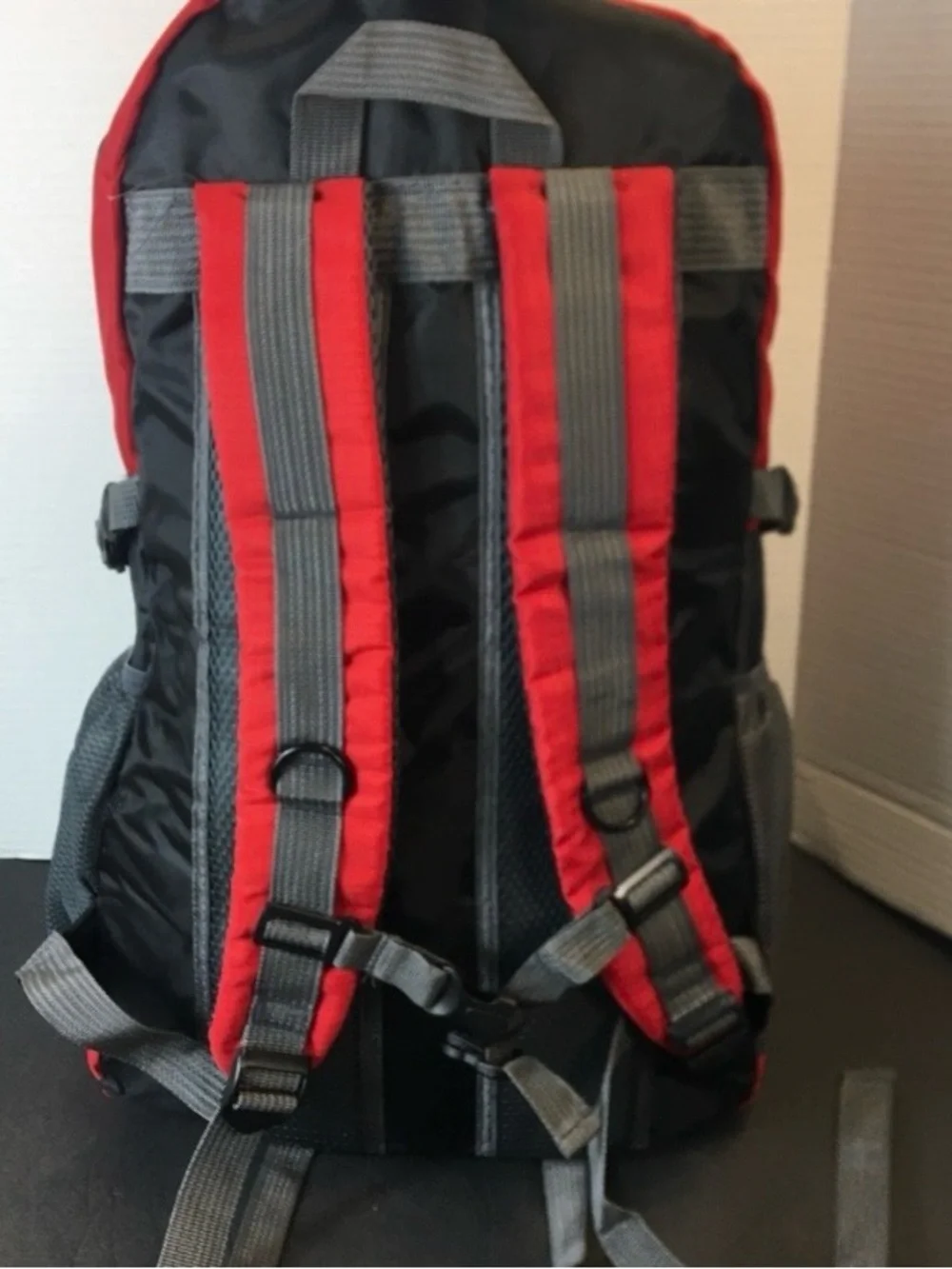Baishiqi Alaska 40L Hiking Backpack Camping Outdoor Daypack Red Black Travel